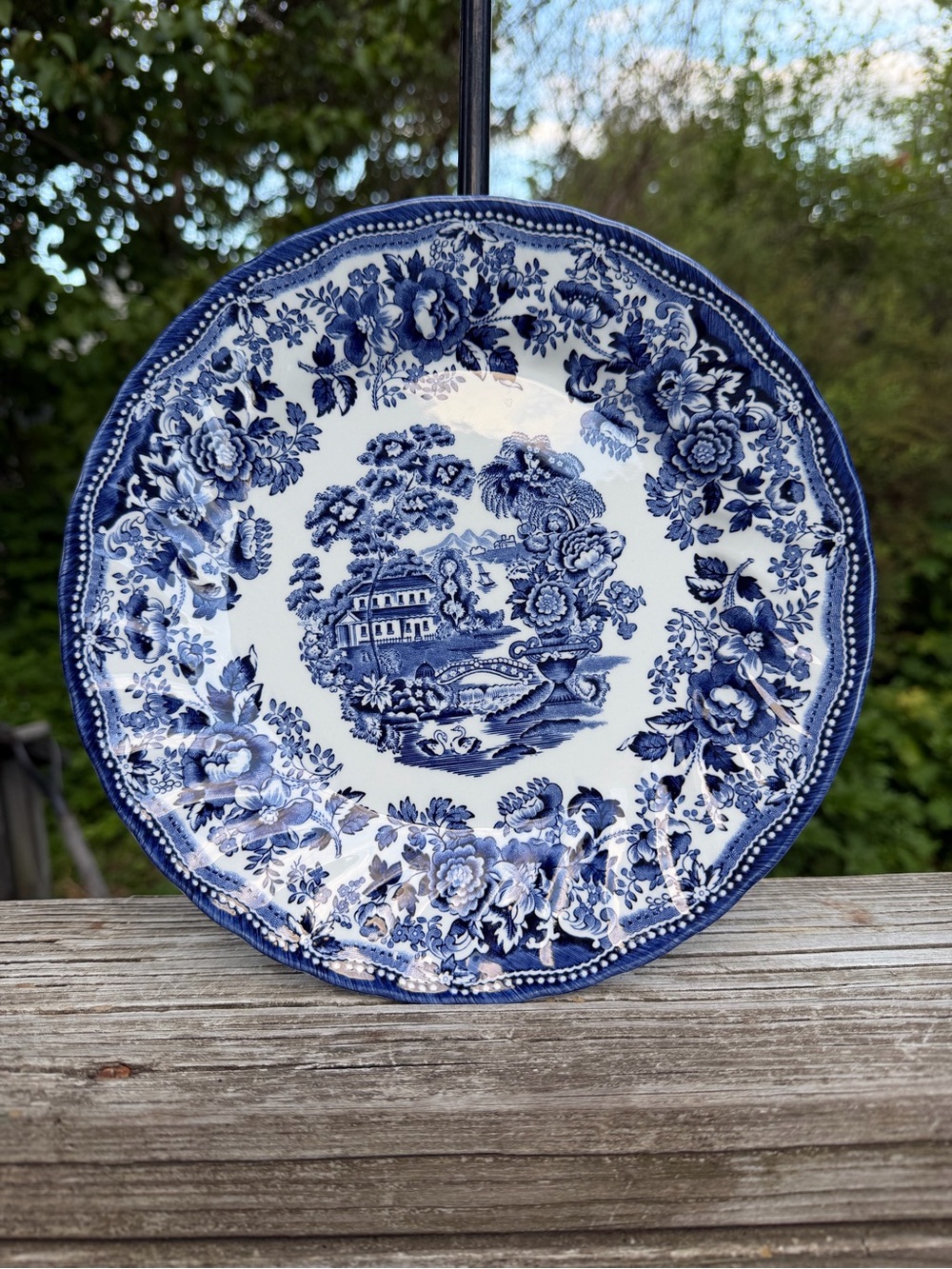Royal Wessex Dinner Plate Ceramic 10” Made In England Preowned Blue White